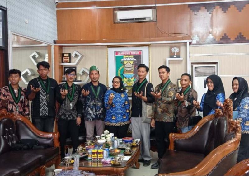 Himpunan Mahasiswa Islam (HMI) Cabang Persiapan Lampung Timur melakukan audiensi dengan Bupati Lampung Timur, Hj. Ela Siti Nuryamah.