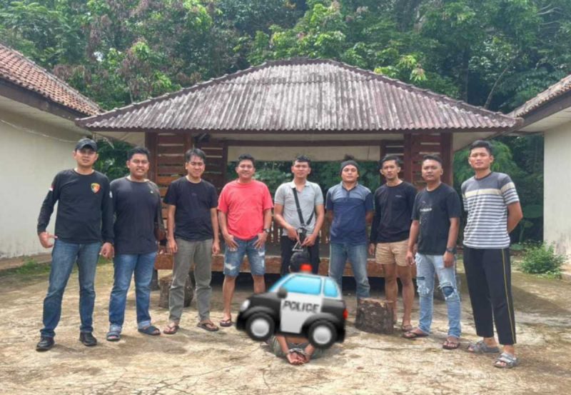 Penangkapan pria berinisial J (35), warga Jabung, Lampung Timur yang buron selama 2 tahun setelah diduga melakukan pencurian sepeda motor.