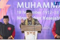 Acara peringatan Milad Muhammadiyah ke-113 yang digelar di halaman Kampus 3 Universitas Muhammadiyah Metro (UM Metro), Minggu (30/11/2025).