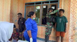 Kegiatan pelayanan kesehatan dan bakti sosial di Posyandu Kampung Seimeba Rk 2, Distrik Tahota, Kabupaten Manokwari Selatan, Kamis (4/12/2025).