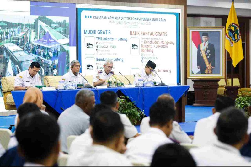 Rapat koordinasi lanjutan dipimpin oleh Sekretaris Daerah Provinsi Jateng, Sumarno, bersama perwakilan kabupaten/kota, BUMN, BUMD, dan dunia usaha, Rabu (7/1/2026) di Grhadika Bhakti Praja.