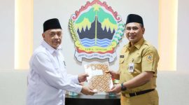 Wakil Gubernur Jawa Tengah, Taj Yasin, saat menerima kunjungan Kepala Kanwil Kementerian Haji dan Umrah Provinsi Jawa Tengah, Fitriyanto, di Semarang, Senin (12/1/2026).
