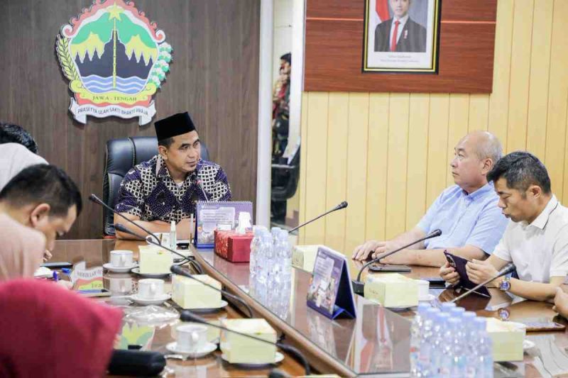 Audiensi antara perwakilan perusahaan asal China dan Wakil Gubernur Jawa Tengah, Taj Yasin Maimoen, di Semarang, Kamis (15/1/2026).