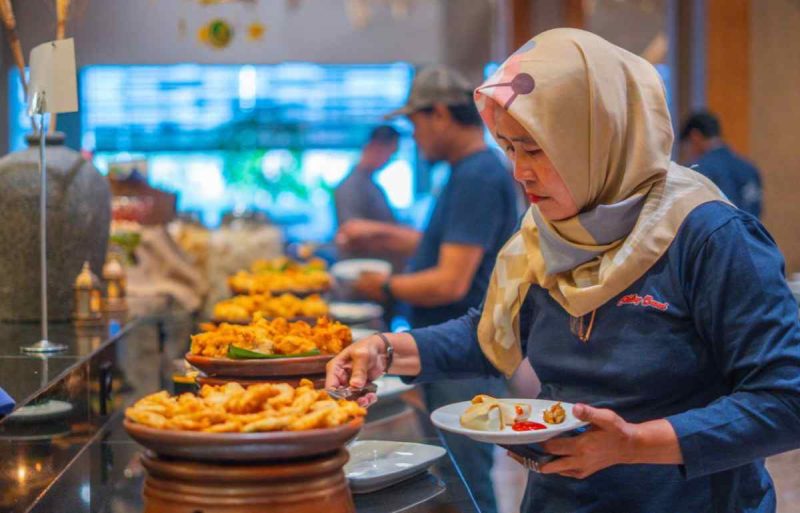 Sambut bulan suci Ramadan 1447 H, MORAZEN Yogyakarta kembali menghadirkan program kuliner khas Ramadan bertajuk KURMA (Kuliner Ramadan) Vol. 3.