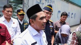 Wakil Gubernur Jawa Tengah, Taj Yasin Maimoen.