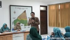 diskusi bersama Tim Penggerak PKK Kabupaten Sleman untuk menyosialisasikan pencegahan stunting dan TBC, pada Kamis (18/6/2026) di Rumah Dinas Bupati Sleman.
