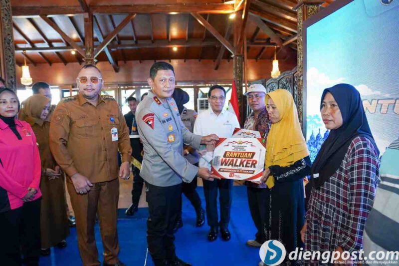 Polda Jawa Tengah menggelar Puncak Bakti Kesehatan gratis untuk memperingati Hari Bhayangkara ke-80. 
